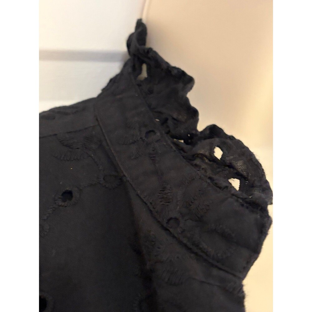 Ann Taylor Black Eyelet Blouse - M - Picture 4 of 5